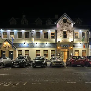 An Cruiscin Lan Hotel
