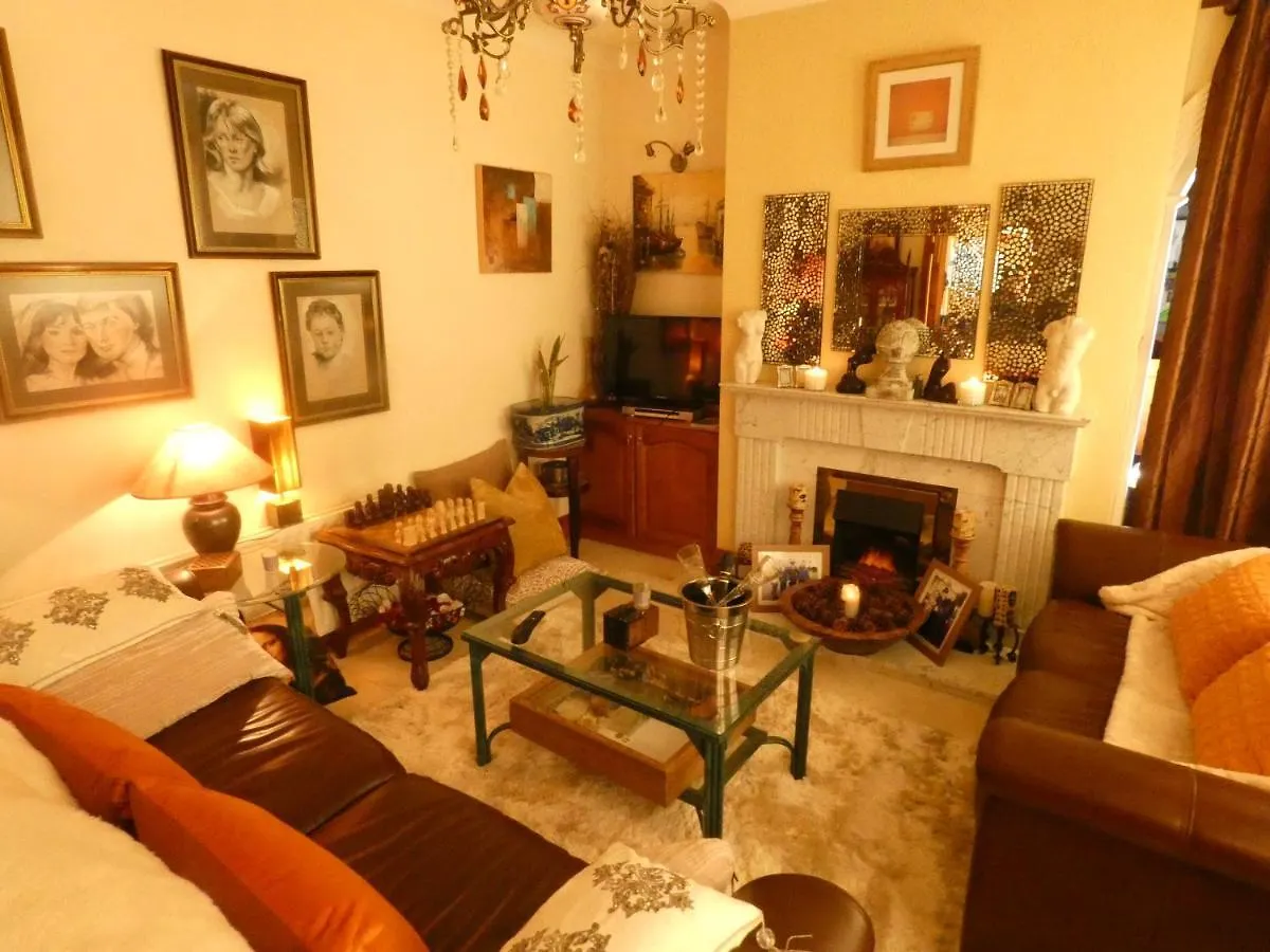*** Nocleg ze śniadaniem Bunratty Castle Mews B&B Irlandia